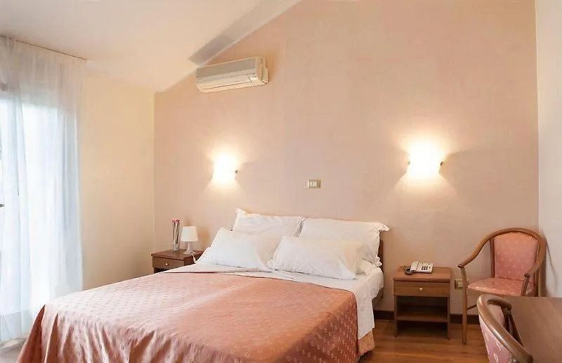 New Ipoint Hotel San Giovanni in Persiceto